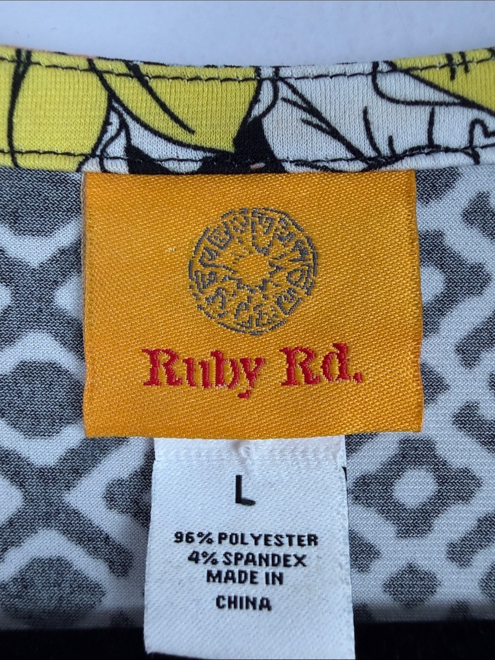 Ruby Rd. Mixed Print Blouse Floral Geometric Top Size Large - Picture 6 of 11